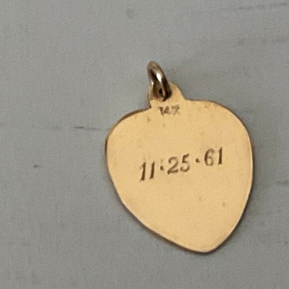 Vintage 14k solid gold monogramed heart pendant - Picture 2 of 6